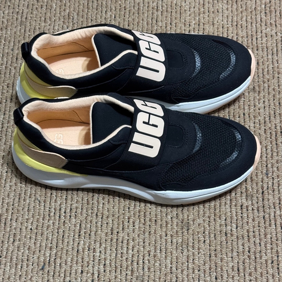 UGG Women's La Flex Shoe Size 9 - Picture 5 of 10